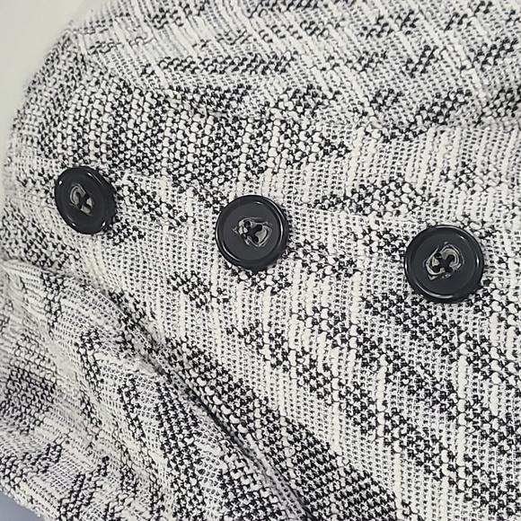 BYdesign Gray White Small 3/4 Sleeve Top NWT - Picture 3 of 7